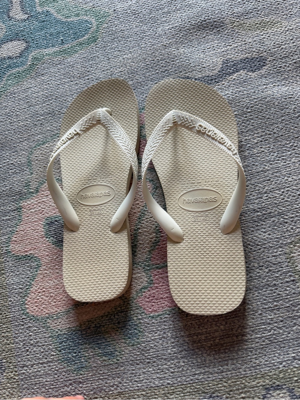 Havaianas Women's Flip Flops in White/Cream